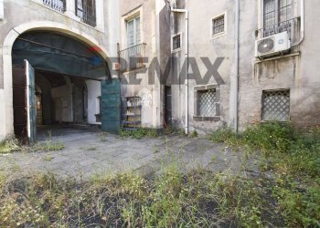 Edificio all\'aperto - Casa indipendente Via Pennisi
 
46, Acireale - foto 7