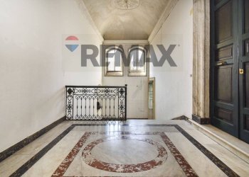 Hall / corridoio - Casa indipendente Via Pennisi
 
46, Acireale - foto 10