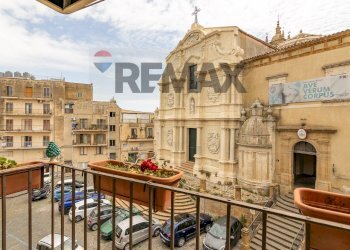 Balcone - Hotel Piazza S. Francesco D'Assisi
 
20, Caltagirone - photo 14