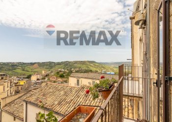 Balcone - Hotel Piazza S. Francesco D'Assisi
 
20, Caltagirone - photo 27