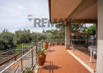 Terrazza - Villa Via Dottor Giuffrida
 
snc, Ragalna - photo 10