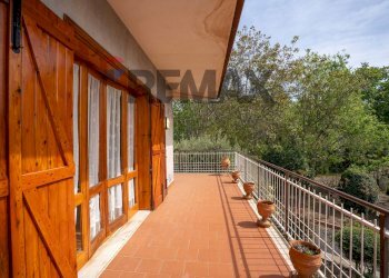 Balcone - Villa Via Dottor Giuffrida
 
snc, Ragalna - photo 11