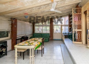 Sala da pranzo - Appartamento Via Carlo Gemmellaro
 
12, Aci Castello - foto 14