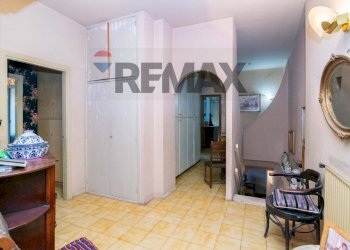 Hall / corridoio - Appartamento Via Carlo Gemmellaro
 
12, Aci Castello - foto 15