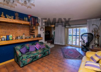 Soggiorno - Appartamento Via Carlo Gemmellaro
 
12, Aci Castello - foto 39