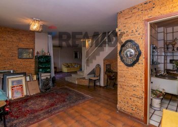 Soggiorno - Appartamento Via Carlo Gemmellaro
 
12, Aci Castello - foto 45