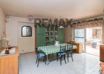 Sala da pranzo - Appartamento Via Carlo Gemmellaro
 
12, Aci Castello - foto 47