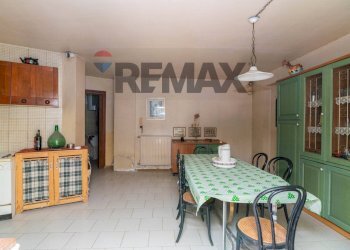 Sala da pranzo - Appartamento Via Carlo Gemmellaro
 
12, Aci Castello - foto 50