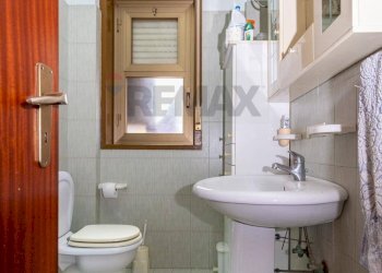 Bagno - Casa semi indipendente Via Pagaro
 
82/84, Catania - foto 9