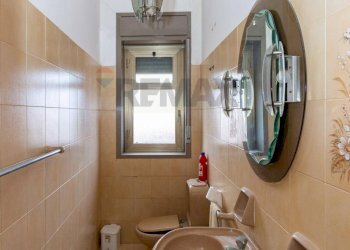 Bagno - Casa semi indipendente Via Pagaro
 
82/84, Catania - foto 34