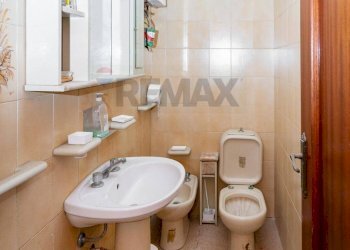 Bagno - Casa semi indipendente Via Pagaro
 
82/84, Catania - foto 36