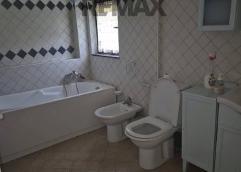Bagno - Independent house Via Guglielmo Marconi
 
61, Sant'Alfio - photo 11