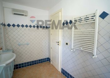 Bagno - Independent house Via Guglielmo Marconi
 
61, Sant'Alfio - photo 20