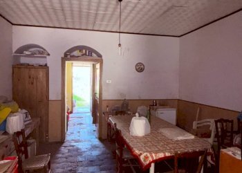 Sala da pranzo - Independent house Via G. Bonaventura
 
47/49/51, Randazzo - photo 8