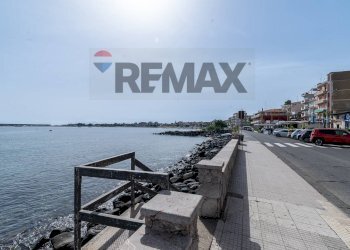 Vista dell\'acqua - Box Via San Pancrazio
2, Giardini-Naxos - photo 6