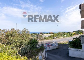 Edificio all\'aperto - Appartamento Via Acicastello
 
89, Aci Castello - foto 6