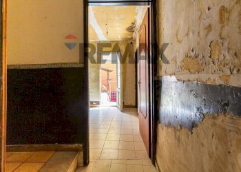 Hall / corridoio - Casa semi indipendente Via Innessa
80, Biancavilla - foto 4