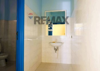 Bagno - Shop Via Raffaello Grasso
48, Giarre - photo 10