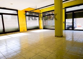 Stanza vuota - Shop Via Raffaello Grasso
48, Giarre - photo 13