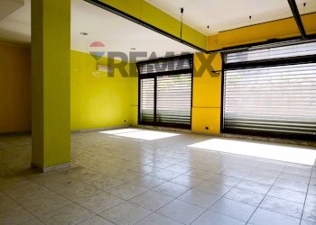 Stanza vuota - Shop Via Raffaello Grasso
48, Giarre - photo 17