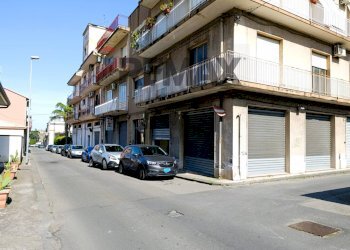 Edificio all\'aperto - Shop Via Raffaello Grasso
48, Giarre - photo 21