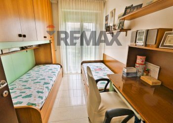 Camera / camera da letto - Three-room apartment via Ospitaletto
 
30, Bollate - photo 12