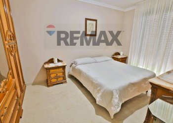 Camera / camera da letto - Three-room apartment via Ospitaletto
 
30, Bollate - photo 14