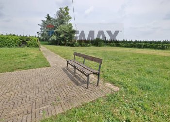 Giardino - Three-room apartment via Ospitaletto
 
30, Bollate - photo 19