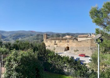 Vista delle montagne - Two-room apartment Piazza Del Castello, Bevagna - photo 4