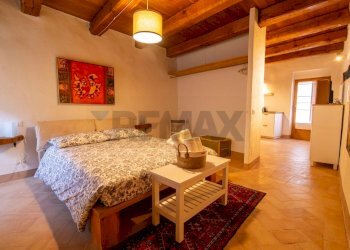 Camera / camera da letto - Two-room apartment Piazza Del Castello, Bevagna - photo 7