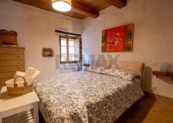 Camera / camera da letto - Two-room apartment Piazza Del Castello, Bevagna - photo 12