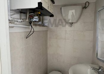 Bagno - Locale Commerciale Bastia Umbra - foto 8