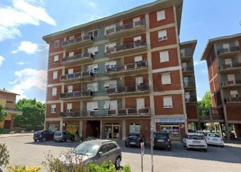 Edificio all\'aperto - Locale Commerciale Bastia Umbra - foto 13