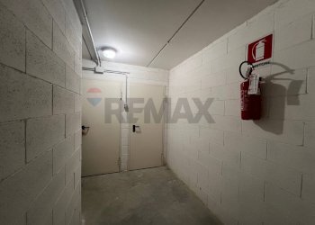 Hall / corridoio - Warehouse Perugia - photo 10