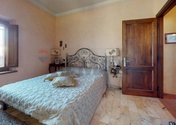 Camera / camera da letto - Villa via San Bernardino
 
26, Bettona - foto 9