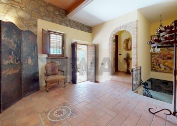 Hall / corridoio - Villa via San Bernardino
 
26, Bettona - foto 25