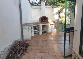 Terrazza - Semi-detached house via del parco
 
26, Ardea - photo 11