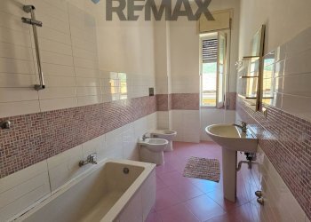 Bagno - Apartment Via Santa Margherita
 
36/H, Salerno - photo 19