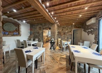 Sala da pranzo - Attività Commerciale Campi Bisenzio - foto 1