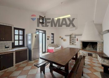 Sala da pranzo - Semi-detached house Contrada Stinco, Mattinata - photo 38