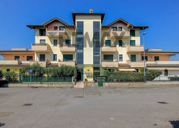 Edificio all\'aperto - Three-room apartment via Artigianato
 
55, Martinengo - photo 18