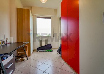 Camera / camera da letto - Casa semi indipendente Bergamo - foto 39