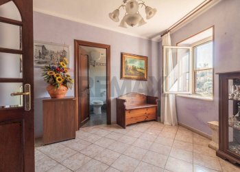 Soggiorno - Trilocale Via del Fiore
 
101, Ischia di Castro - foto 13