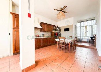 Foto 22 - Four-room apartment Via Passariello, Pomigliano d'Arco - photo 22