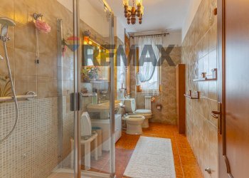 Bagno - Appartamento Via Fratelli Vivaldi
 
26, Sassari - foto 17