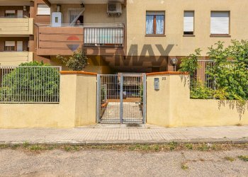 Edificio all\'aperto - Appartamento Via Fratelli Vivaldi
 
26, Sassari - foto 27