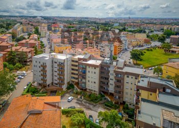 Edificio all\'aperto - Appartamento Via Fratelli Vivaldi
 
26, Sassari - foto 73