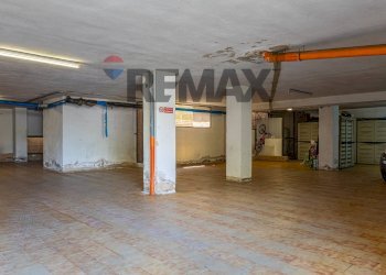 Parcheggio - Appartamento Via Fratelli Vivaldi
 
26, Sassari - foto 75