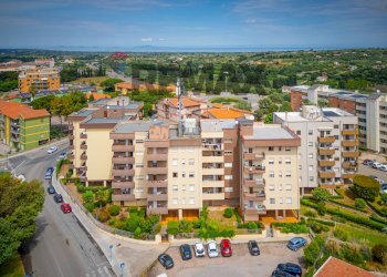 Edificio all\'aperto - Appartamento Via Fratelli Vivaldi
 
26, Sassari - foto 79