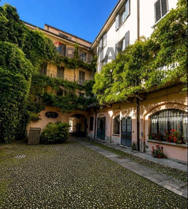 Edificio all\'aperto - Bilocale via Savona
17, Milano - foto 2